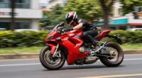 capture dynamic motorcycle images