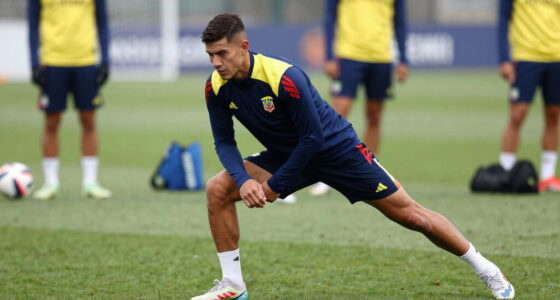 Ecuador to Play Mexico Despite Arrival Delay